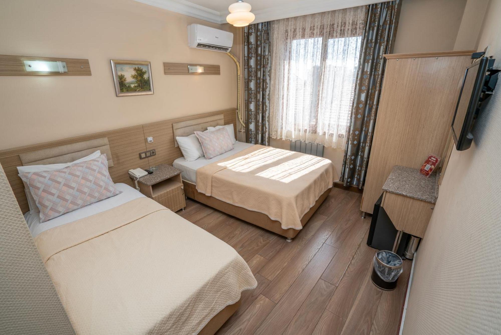 Grand Reis Hotel Istanbul Bagian luar foto